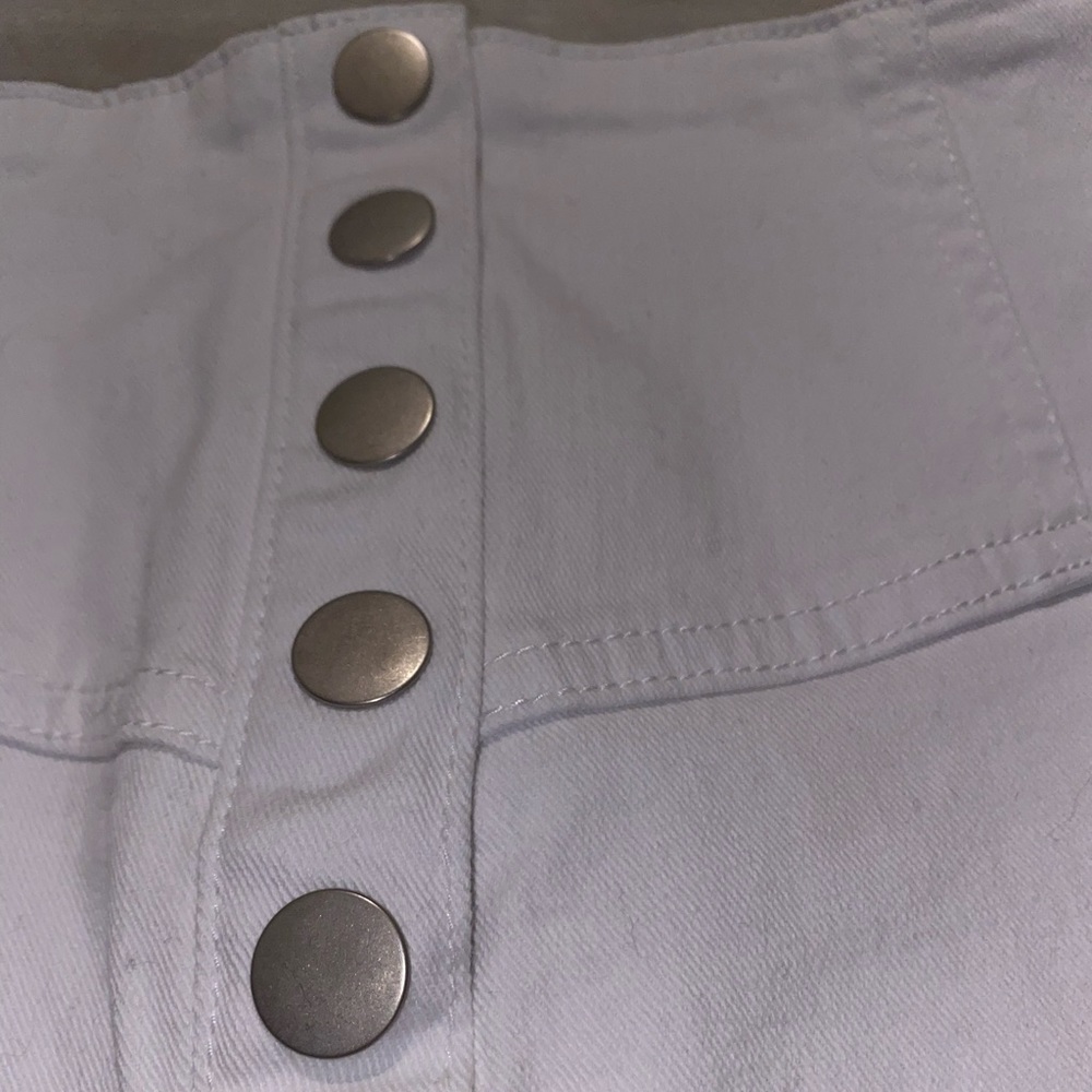 White Skirt - Picture 8 of 10